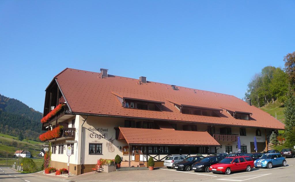 Gasthof Hotel Engel Simonswald Zewnętrze zdjęcie