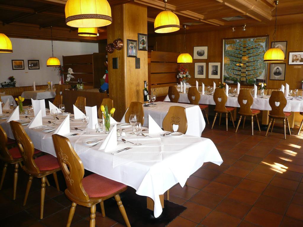 Gasthof Hotel Engel Simonswald Zewnętrze zdjęcie